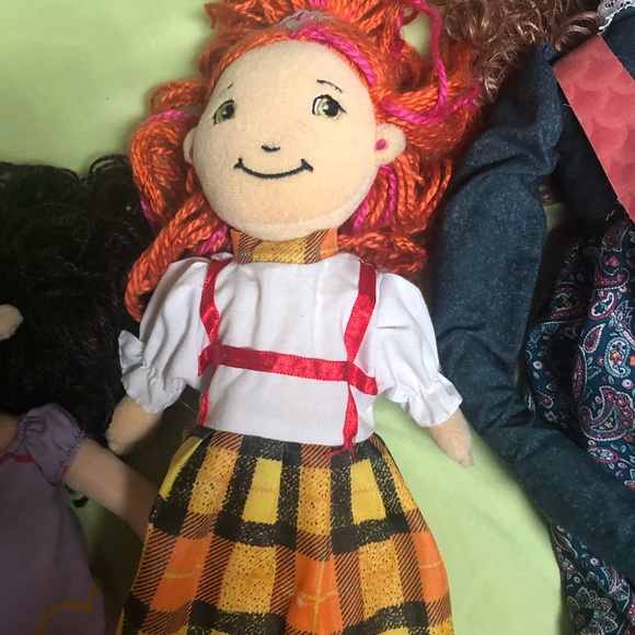 Dolls lot - Picture 3 of 7